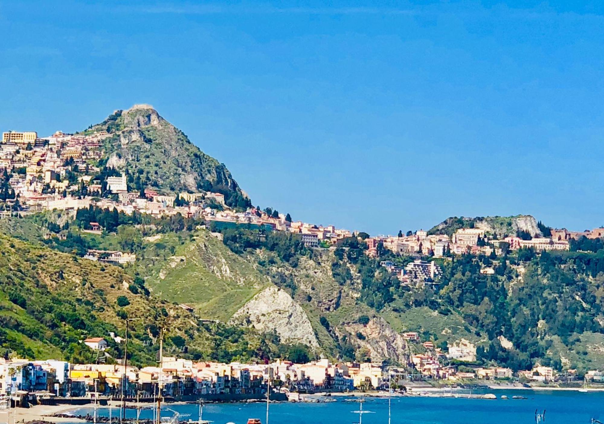 Casa Maccers Apartment Giardini Naxos Bagian luar foto