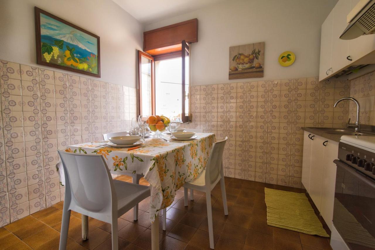 Casa Maccers Apartment Giardini Naxos Bagian luar foto